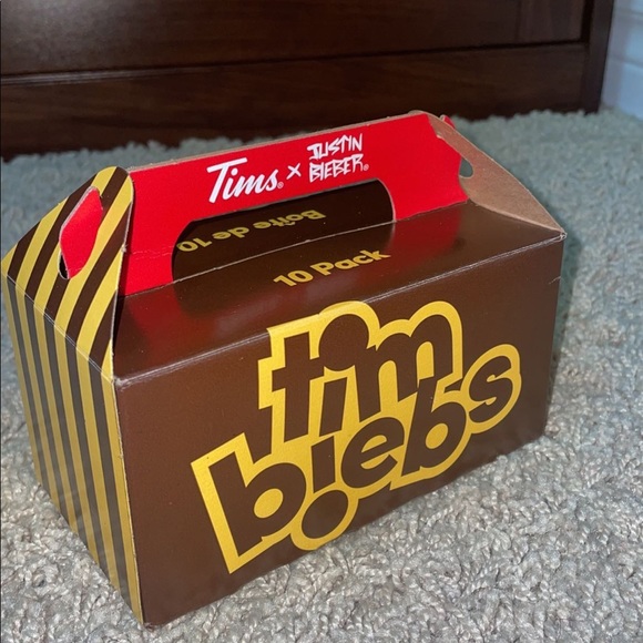 Tim Hortons X Justin Bieber beanie and timbit box. - Picture 3 of 4